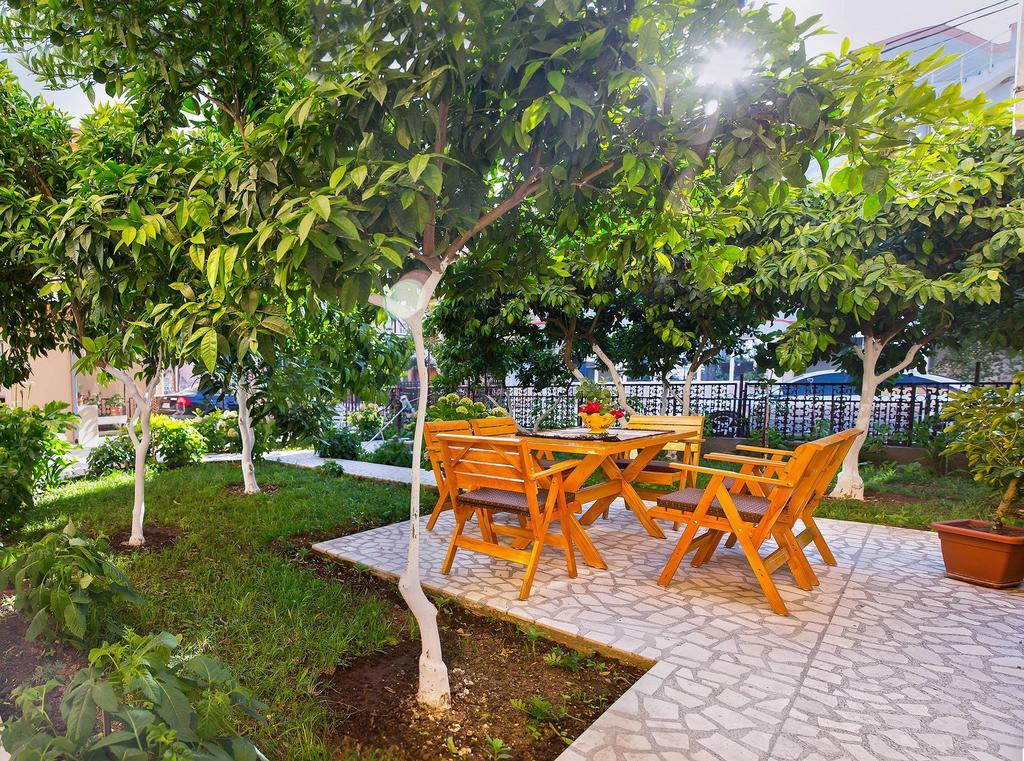 Apartments Dalila Ulcinj Kültér fotó