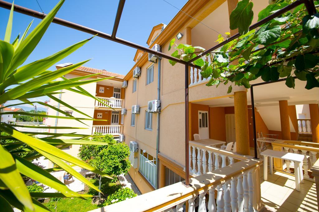 Apartments Dalila Ulcinj Kültér fotó