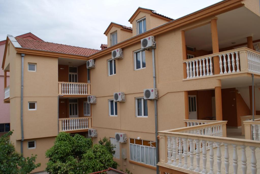 Apartments Dalila Ulcinj Kültér fotó
